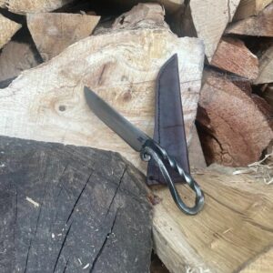 Couteau brut de forge